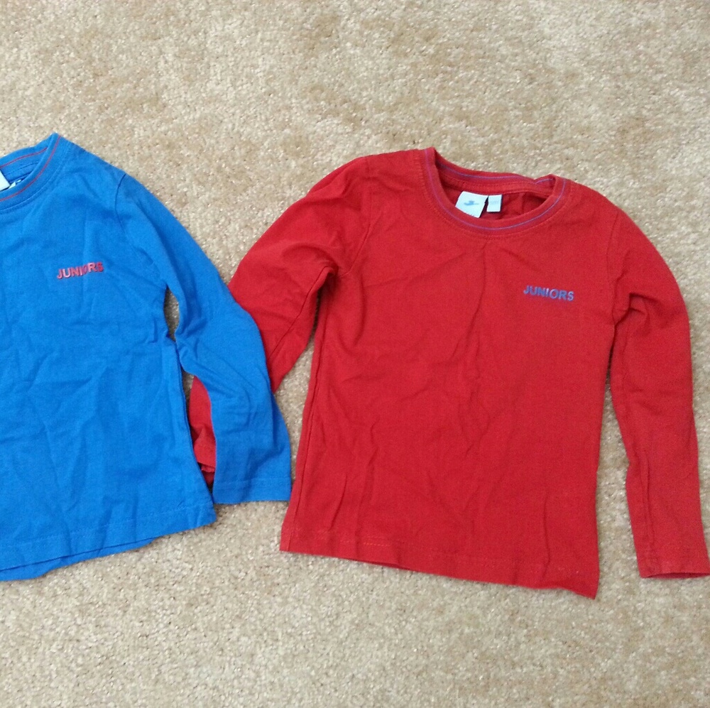 Two long sleeves tees